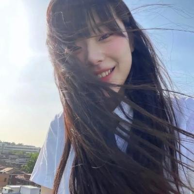 哈啰,我叫朵莉丝