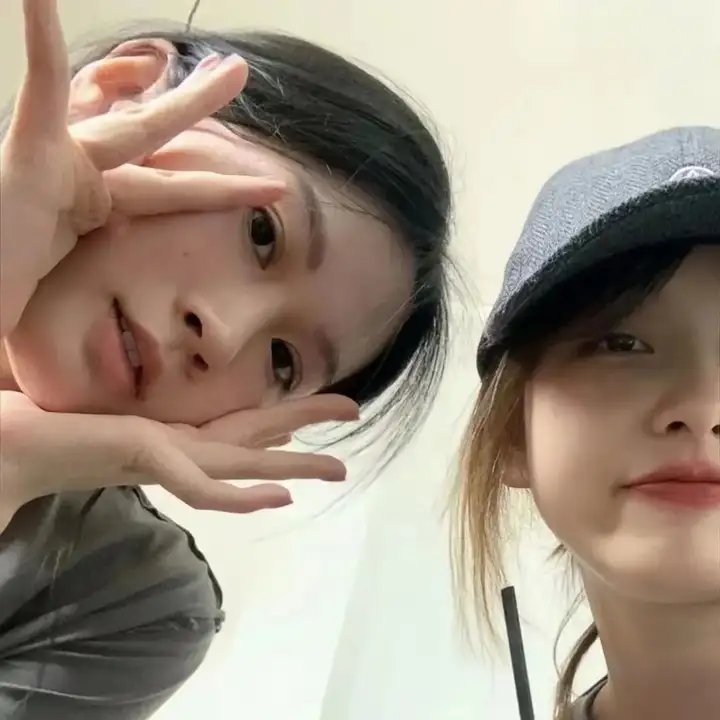 湖畔的女人们
